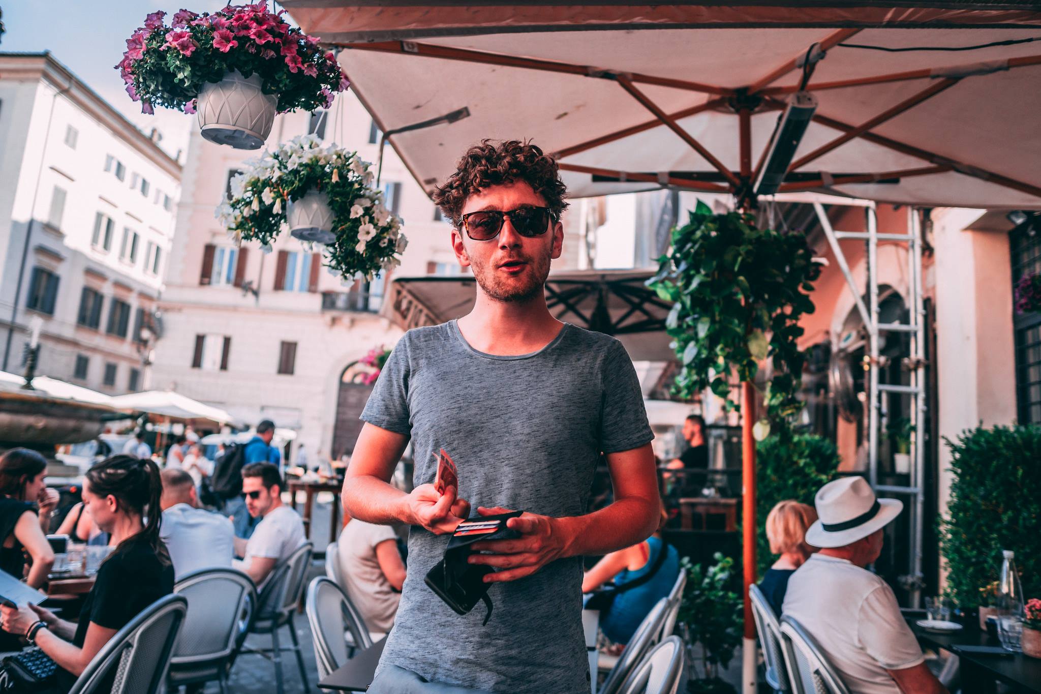 //winemugs.com/wp-content/uploads/2018/11/daan_akse_greco_di_tufo.jpg