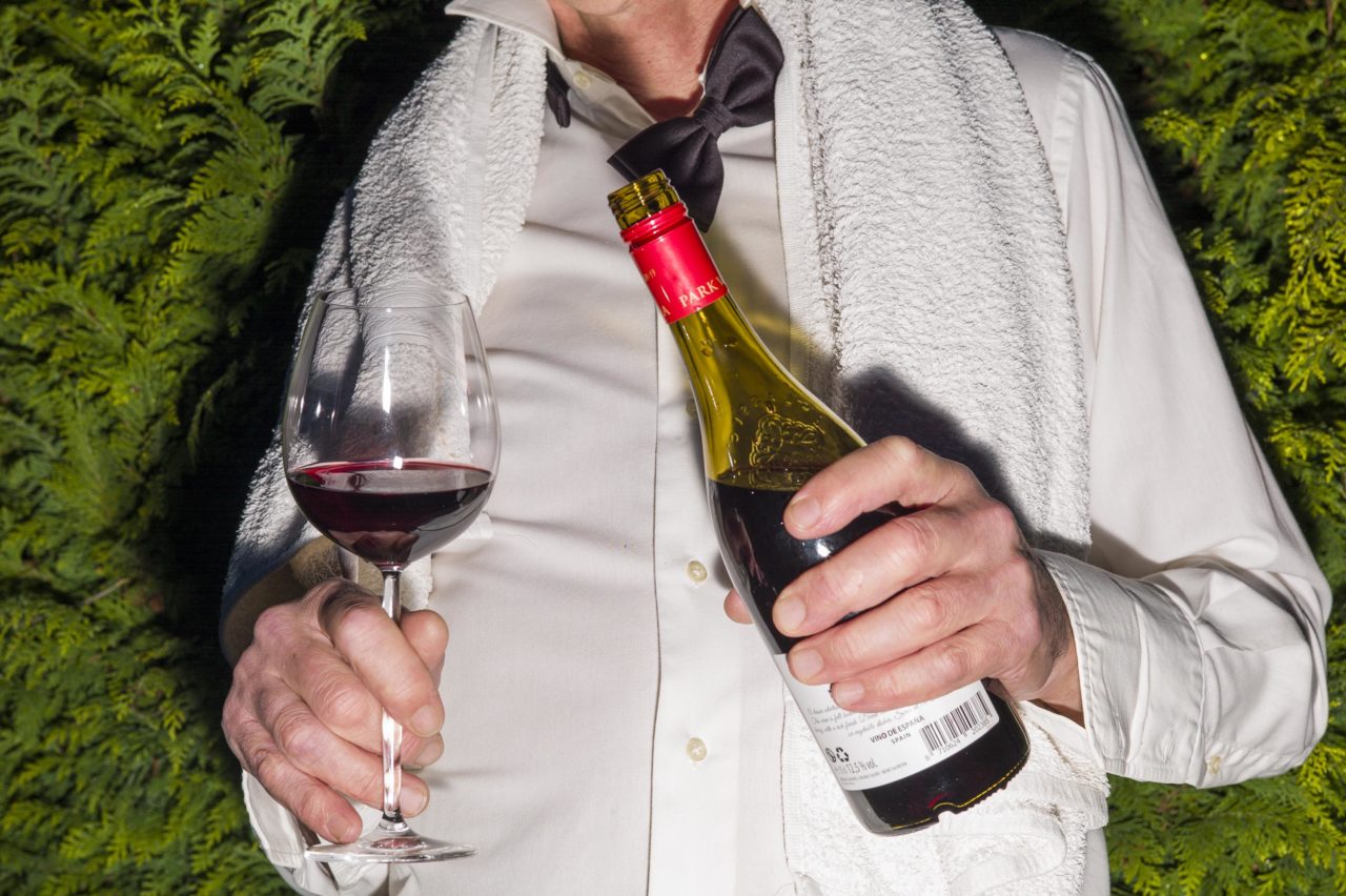 //winemugs.com/wp-content/uploads/2019/11/winemugs_08wijnsnob_winesnob_column-1280x852.jpg